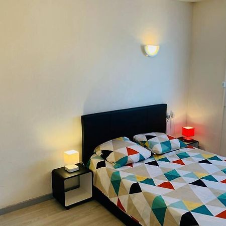 Appartement 6 Personnes Vue Mer แซร์แบ ภายนอก รูปภาพ