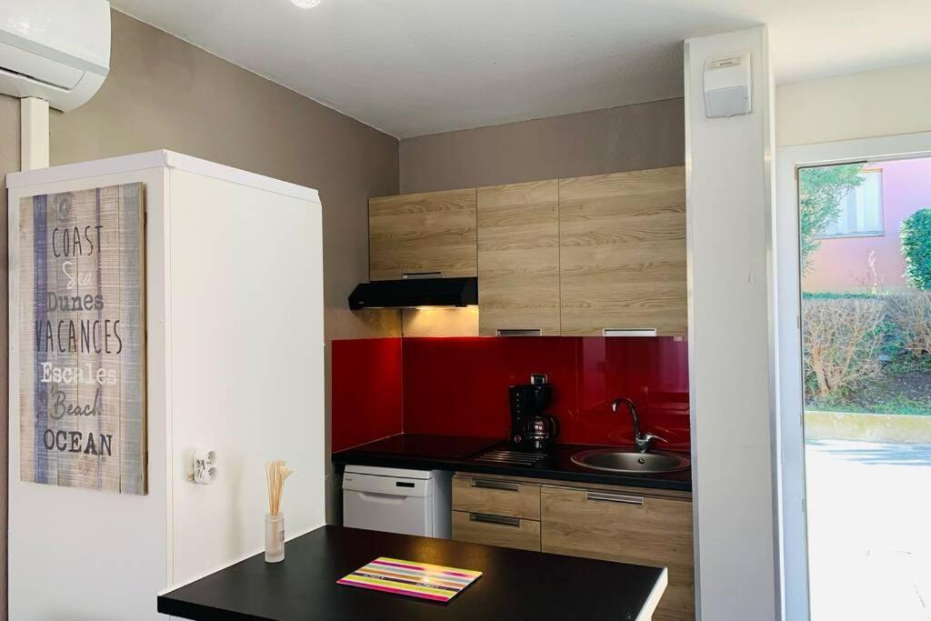 Appartement 6 Personnes Vue Mer แซร์แบ ภายนอก รูปภาพ